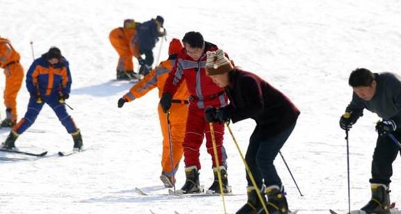 國(guó)內(nèi)十大滑雪場(chǎng)滑雪體驗(yàn)分享，國(guó)內(nèi)十大滑雪場(chǎng)體驗(yàn)之旅分享